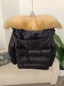 Jaqueta Curta Feminina com Gola Capuz Forro – (Promoção de Inverno 2025)